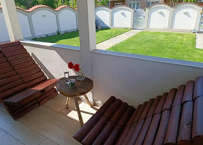 Serbian With Garden *